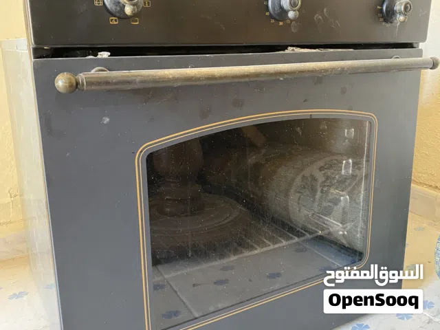 فرن غاطس كلاسيكي من ماركة تكنوجاس الايطالية