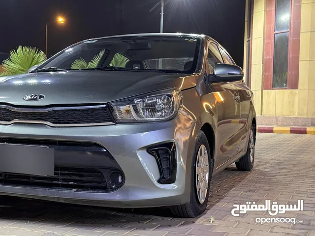 مجموعة سيارات للبيع