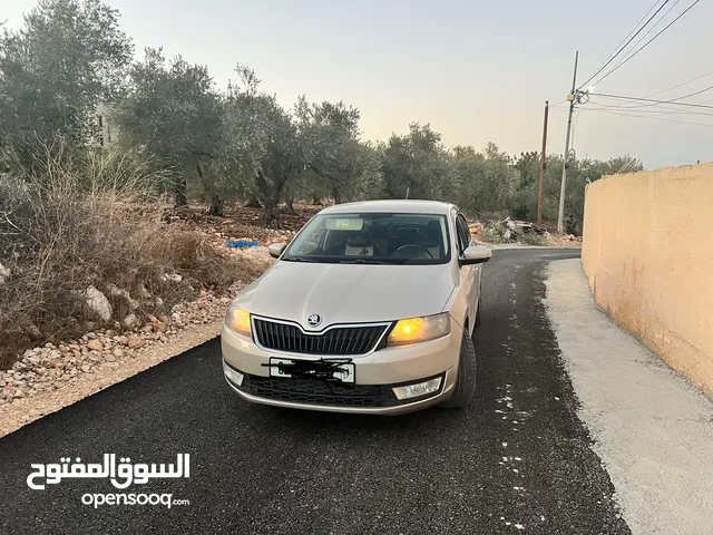 سكودا رابيد 2015
