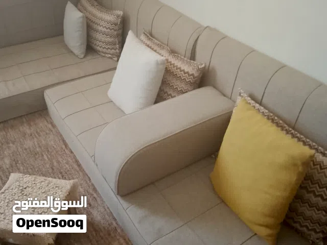 طقم فرشات تفصيل مستعمل اقل من شهرين