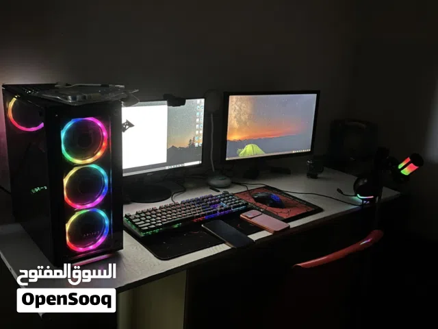 كومبيوتر قيمنج مع كامل اغراضو