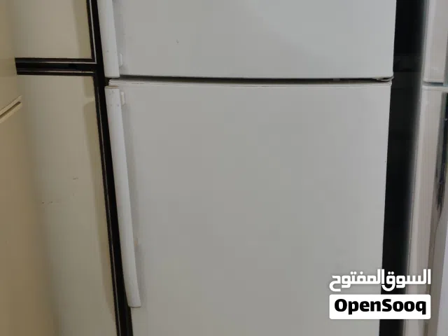 نبيع ثلاجه دايو18 قدم بحاله ممتازه للبيع معا التوصيل والتشغيل والكفاله تبريد وتجميد قوي استخدام معا