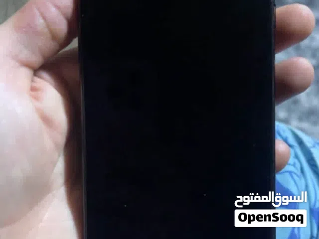 Apple iPhone 7 Plus 32 GB in Amman