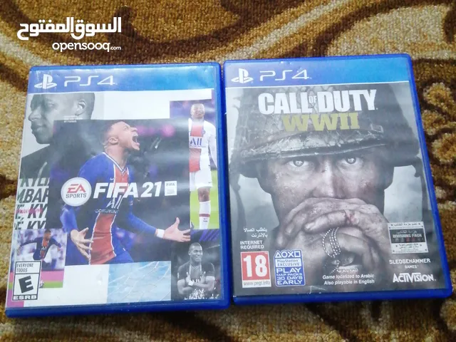 لعبة Call of duty WWII ولعبة فيفا 21 بلا بلا يستيشن 4 مستعمل