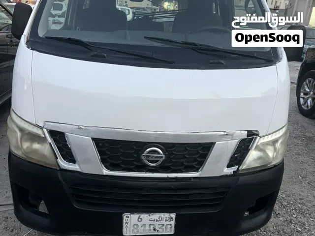 باص نيسان أورفان 2014 ركاب بحالة ممتازة
