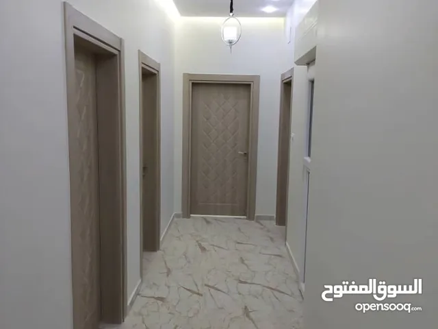 200m2 4 Bedrooms Apartments for Rent in Tripoli Al-Sabaa