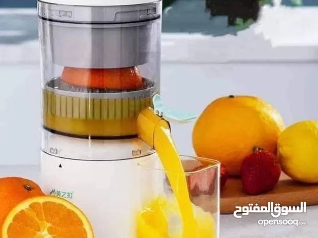 عصارة محمولة قابلة للشحن