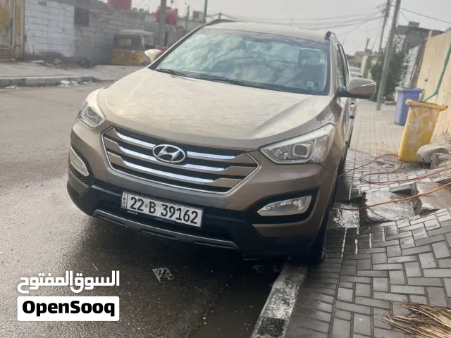 Used Hyundai Santa Fe in Basra