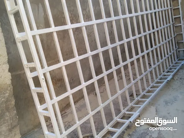 بسعر مغري جدا 00 تفصيل حديد ثقيل وبحالة ممتازة