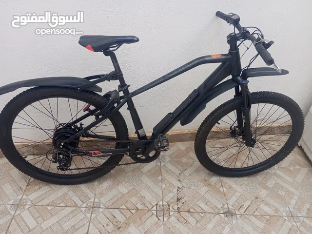 بسكليت Sport جائت من الخارج وتمشي بالباتري وبلاش باتري وسوم معقول 2500د