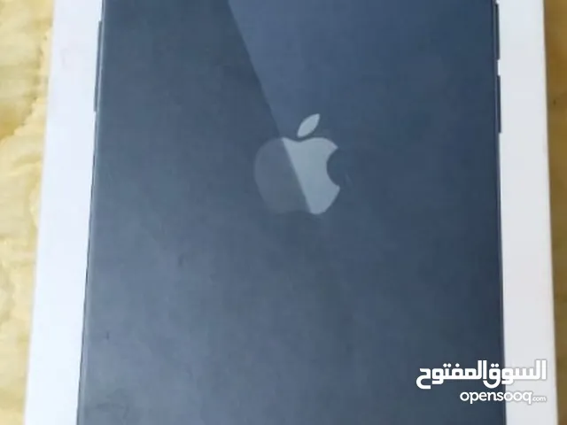 للبيع استعمال iPhone 13