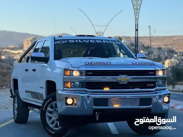 Used Chevrolet Silverado in Nablus
