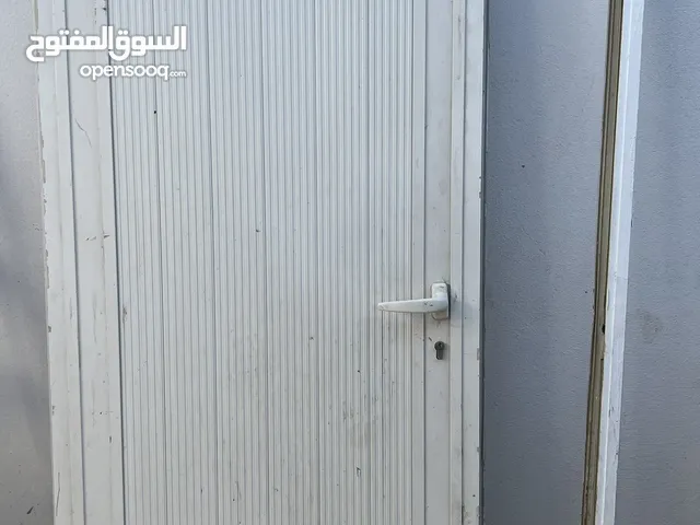 باب الومنيوم