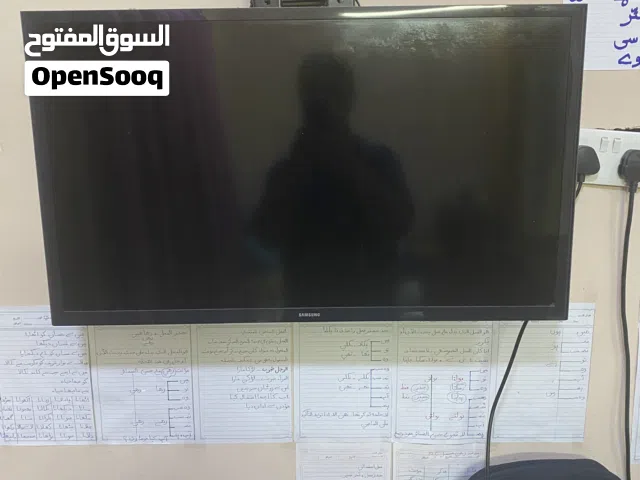 شاشة سامسونج 32 بوصة LED