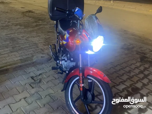 سلام عليكم دراجه بوكسر كلاسك دراجه حلوه نضيفه شرط كفاله عامه تنطي فحص شكد ما تريد دراجه ماشيه 13 الف