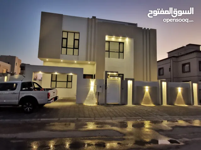 353 m2 More than 6 bedrooms Villa for Sale in Muscat Al Maabilah