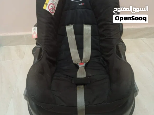 مقاعد أطفال سياره