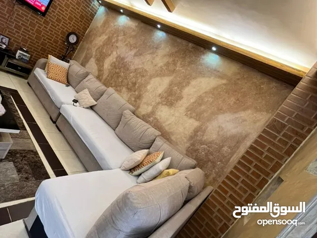 شقه للبيع حي الشرقي جنوب دوار محمد الدره