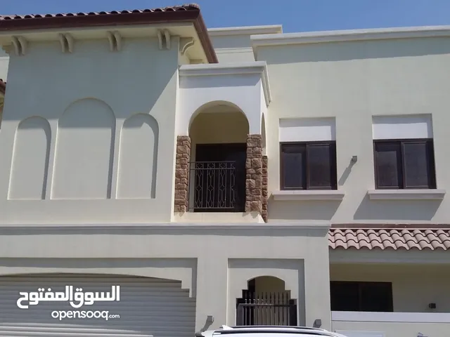 227m2 4 Bedrooms Villa for Sale in Muharraq Diyar Al Muharraq