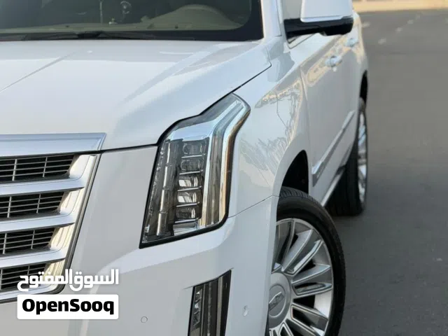2018 Cadillac Escalade Platinum