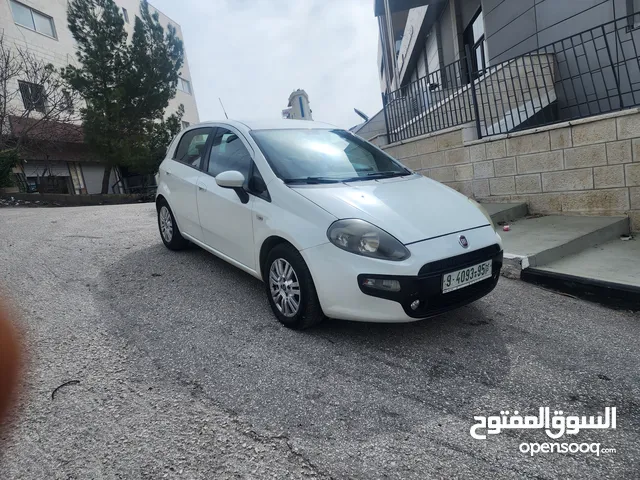 فيات بونتو فحص نخب