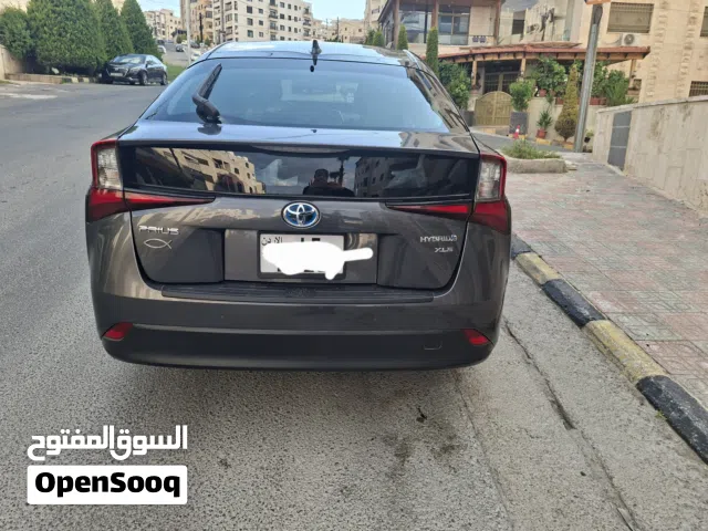 2019 تويوتا بريوس XLE