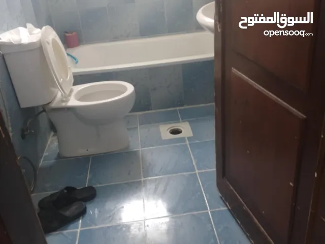 150 m2 4 Bedrooms Apartments for Sale in Zarqa Jabal Tareq