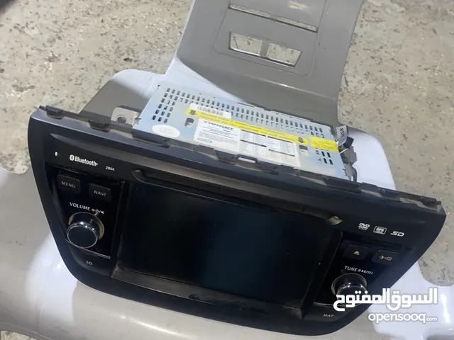 شاشة مع مسجل سيارة تارجت