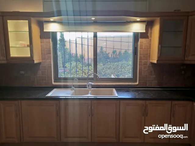 450 m2 4 Bedrooms Villa for Rent in Amman Dabouq