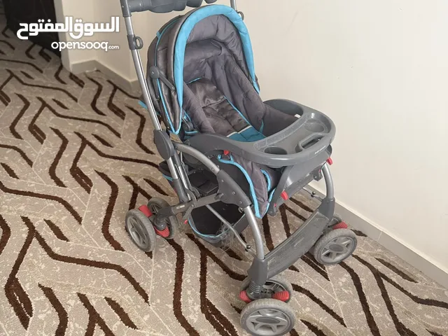 عرباية أطفال فخمة ومريحة جدا ولها عدة وضعيات