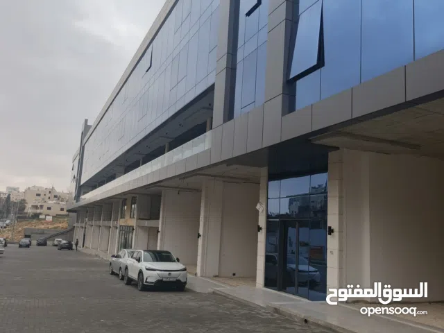 فرصة استثمارية مميزة – معارض تجارية في وادي صقرة  - 42082
