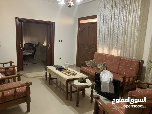 130 m2 2 Bedrooms Apartments for Rent in Amman Al-Diyar