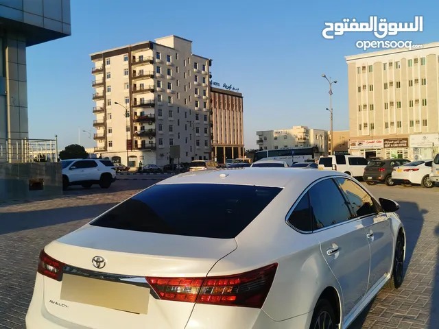 Used Toyota Avalon in Dhofar