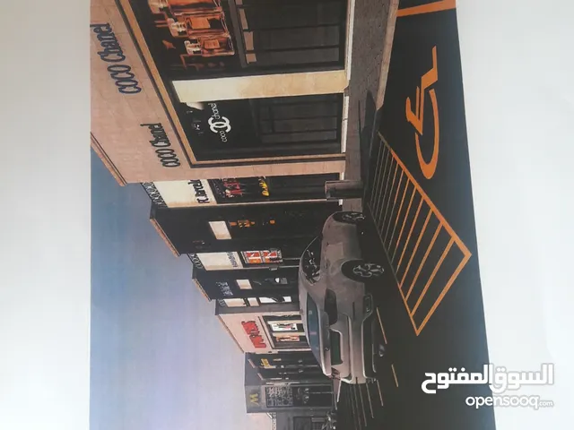 1000 m2 Hotel for Sale in Benghazi Venice