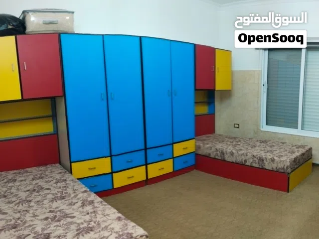 غرفة نوم شبابيه تفصيل بحالة ممتازه مع فرشات عدد 2