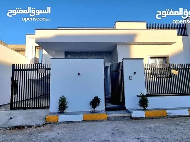 187 m2 4 Bedrooms Townhouse for Sale in Tripoli Ain Zara