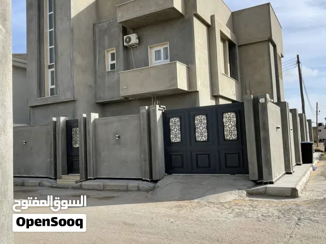 260 m2 5 Bedrooms Villa for Sale in Tripoli Al-Jadada'a