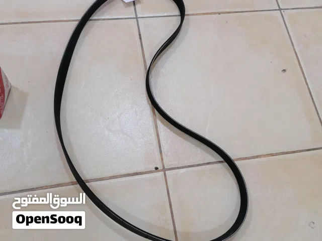 للبيع شيوزات و سير مكينه جديد غير مستخدم