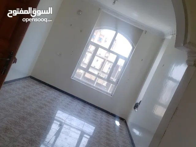 100 m2 4 Bedrooms Apartments for Rent in Sana'a Al-Huthaily