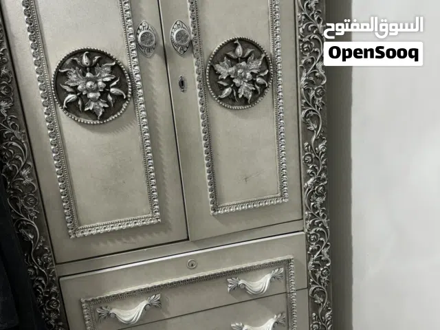 للبيع غرفة نوم كامله