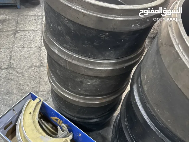 كبس جميع انواع السفايف والكلتشات وخراطه الدرامات شاحنات هاف لوري اي سفايف موجوده