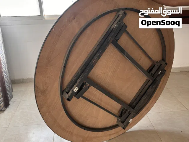 للبيع طاولات دائرية قابلة للطي