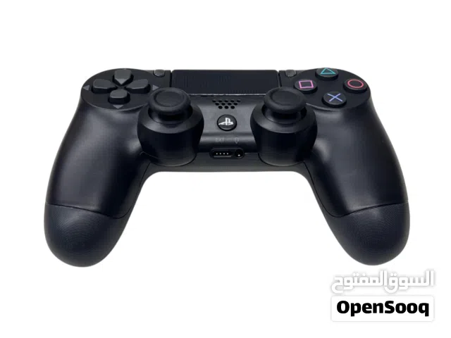وحدة تحكم ps4 تجارية