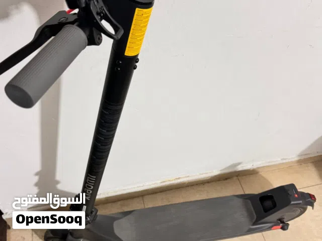 سكوتر شاومي للبيع بسعر مخفض لسرعه البيع