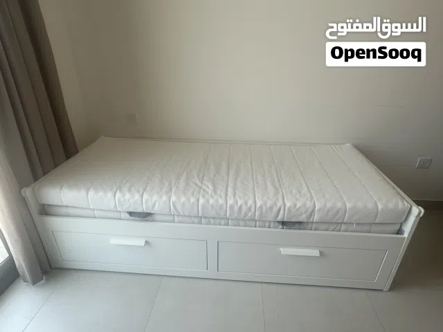 IKEA Extendable Day Bed with 2 Mattresses & 2 Large Storage Drawers تخت ايكيا– Excellent Condition