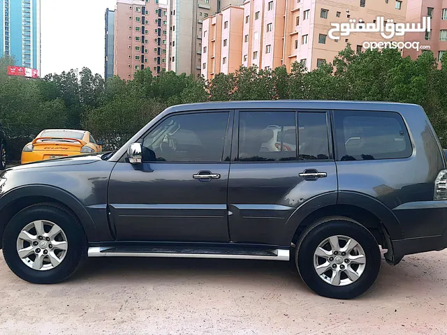 mitsubishi pajero 2018