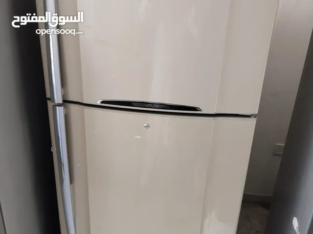Hitachi refrigerator fridge is very good condition and good working