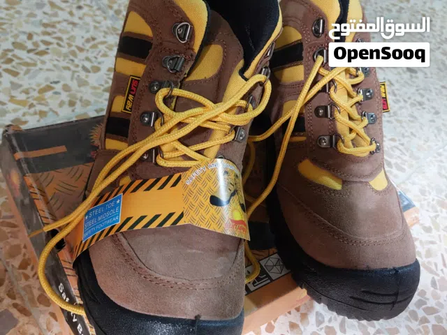 حذاء سيفتي  ماركة sun way قياس 43