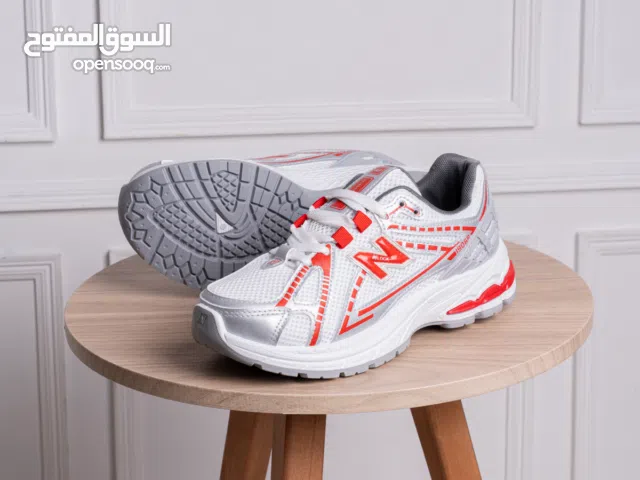 فوندي مستورد نعلpvc حقن تلبيس مظبوط مقاسات من 37-41