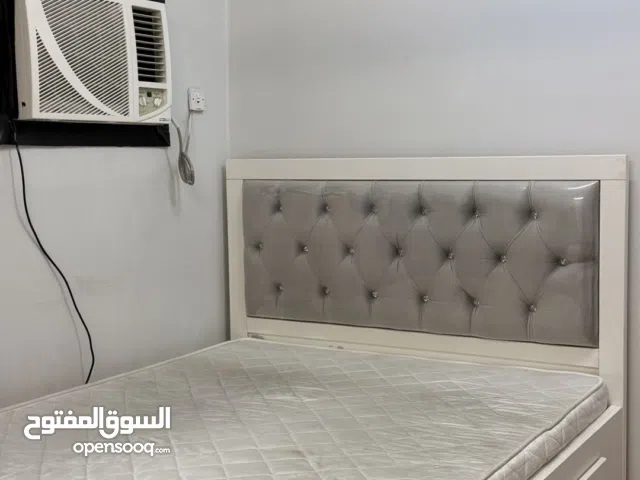سرير نفرين مع مرتبة وأدراج تخزين – Double Bed with Mattress & Storage